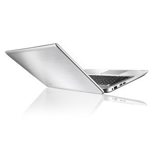 TOSHIBA Satellite P50T-B-108